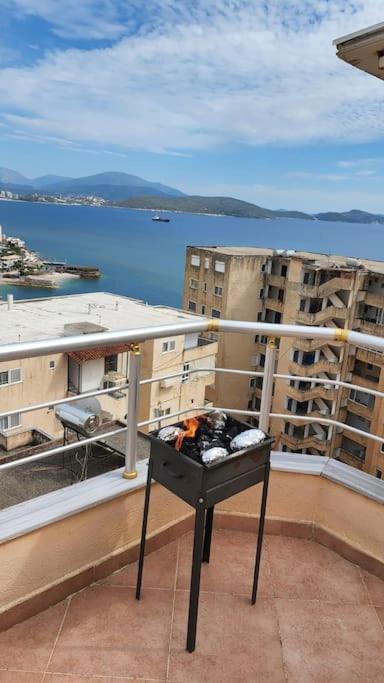 Glen'S Rooftop Sarandë エクステリア 写真