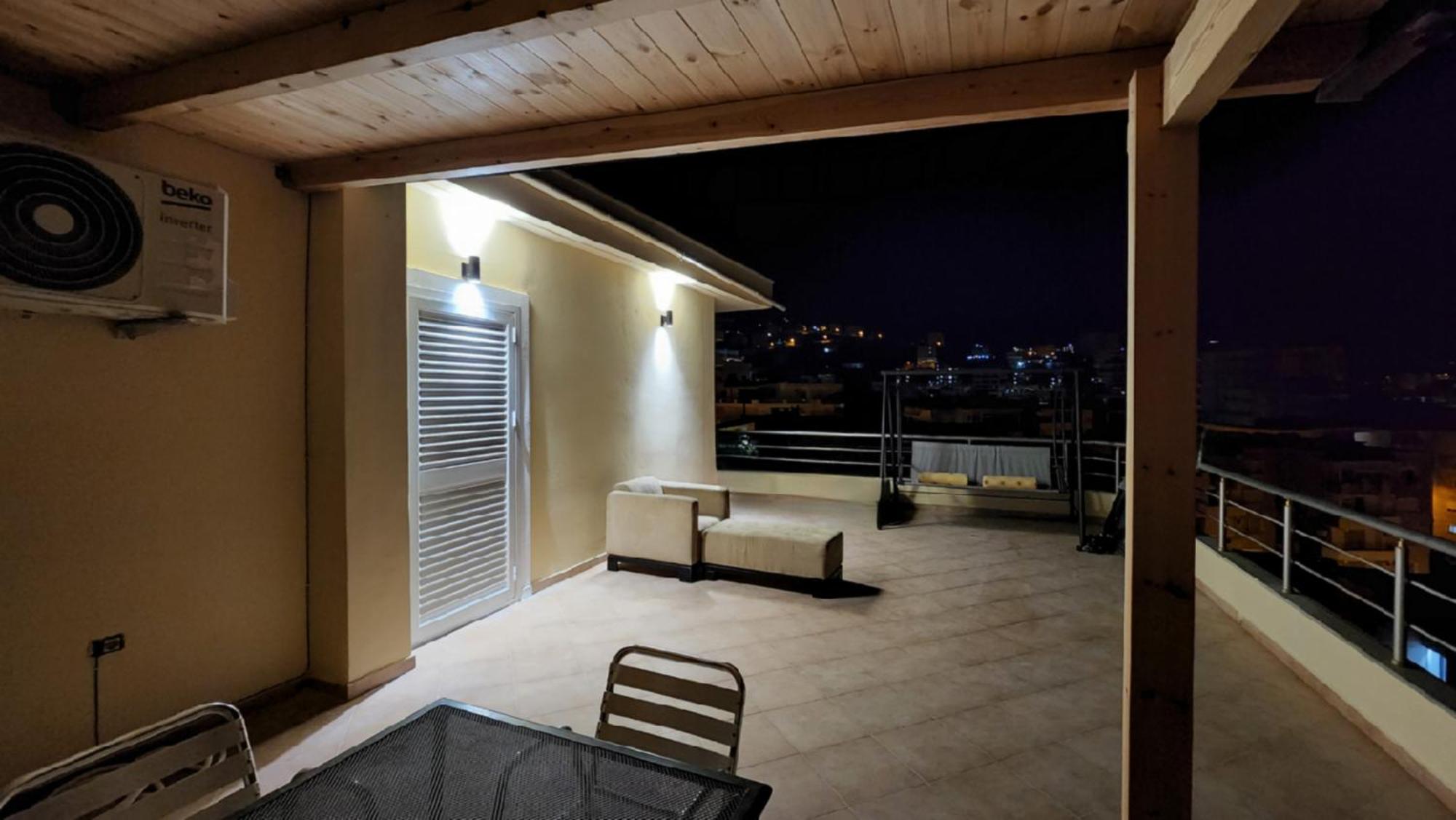 Glen'S Rooftop Sarandë エクステリア 写真