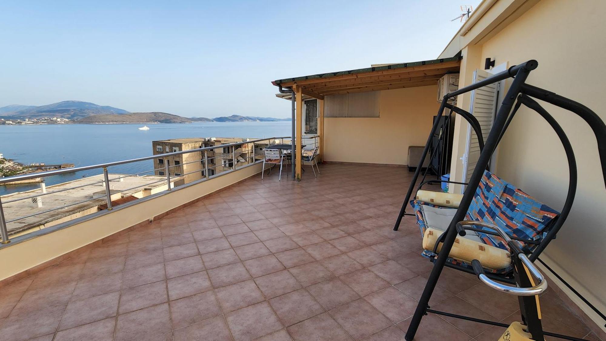 Glen'S Rooftop Sarandë エクステリア 写真